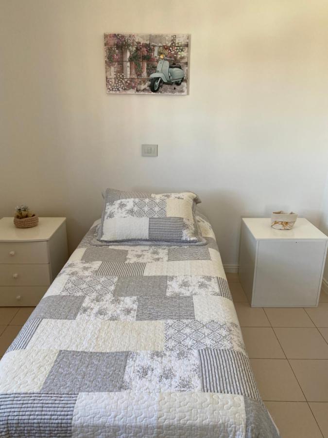 Oasis Del Sur Apartment Puerto Madryn Exterior photo
